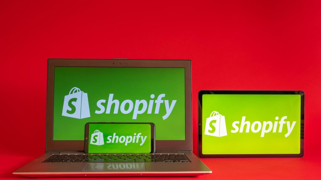 Shopify mockups